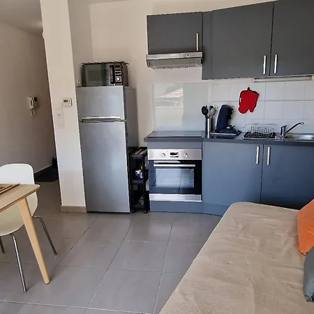 Calme Avec Terrasse Et Parking A 5 Min De La - Fr-1-309-421 בניולס-סור-מר