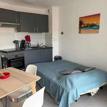 Calme Avec Terrasse à 5 Min De La Et Parking - Fr-1-309-421 Appartement